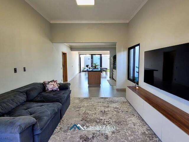 Casa para Venda em São Carlos - 4