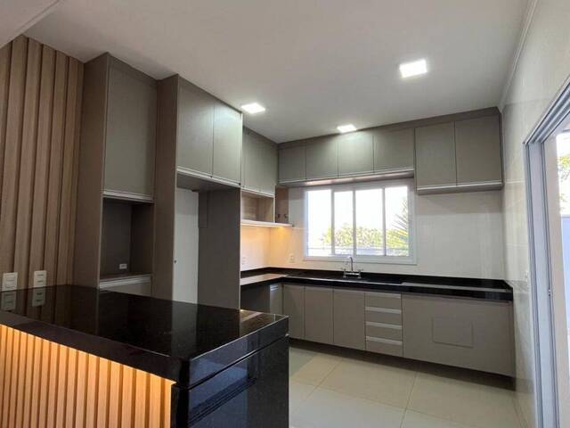 Casa para Venda em São Carlos - 3