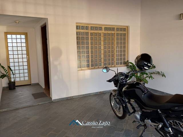 #CB1007 - Casa para Venda em São Carlos - SP - 1