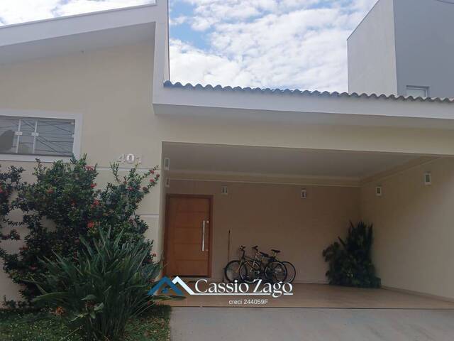 #CC1013 - Casa para Venda em São Carlos - SP