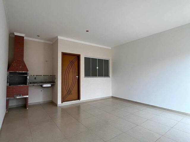 #CB1016 - Casa para Venda em São Carlos - SP - 2