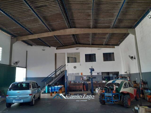 Sala para Venda em São Carlos - 2